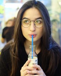 9 Fakta Stephanie Poetri, Anak Titi DJ yang Bergabung di 88rising