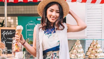 Tiffany Soetanto, Istri Chef Arnold yang Tampil Cantik Saat Kulineran