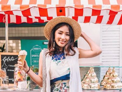 Tiffany Soetanto, Istri Chef Arnold yang Tampil Cantik Saat Kulineran