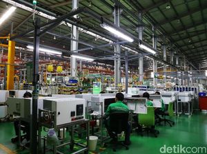 Saran ke Jokowi: Bangun Infrastruktur Dibarengi Industri Manufaktur