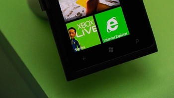 Namun perlu diingat WhatsApp pun akan menghentikan dukungannya ke perangkat Android dan iOS jadul mulai 1 Februari 2020. Foto: Getty Images