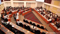 Rapat dibuka oleh Ketua Banggar DPR RI Kahar Muzakir. Rapat dihadiri oleh 23 anggota dari 7 fraksi dan terbuka untuk umum.