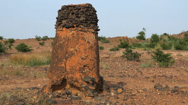 Ini situs metalurgi besi kuno di Burkina Faso. Tahun lalu, komite ini menghapus nama terumbu karang Cagar Alam Belize Barrier dari daftar situs dalam kondisi bahaya karena berhasil diselamatkan (Sébastien Moriset/DSCPM/MCAT/CNN)