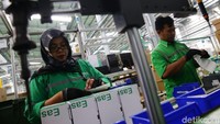 Semua karyawan mendapat manfaat dari digitalisasi seperti, meningkatkan produktivitas.