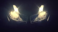 Tampilan baru pada Supra GTR150 itu bisa dilihat dari Front Cover dan Tailight yang berdesain tajam dan semakin mempertegas kesan agresif. Desain berbeda pun disematkan pada bagian Fender belakang yang disandingkan dengan lampu sein terpisah.
