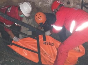 Cerita Petugas PMI Evakuasi Korban Terpanggang di Toko Kembang Api