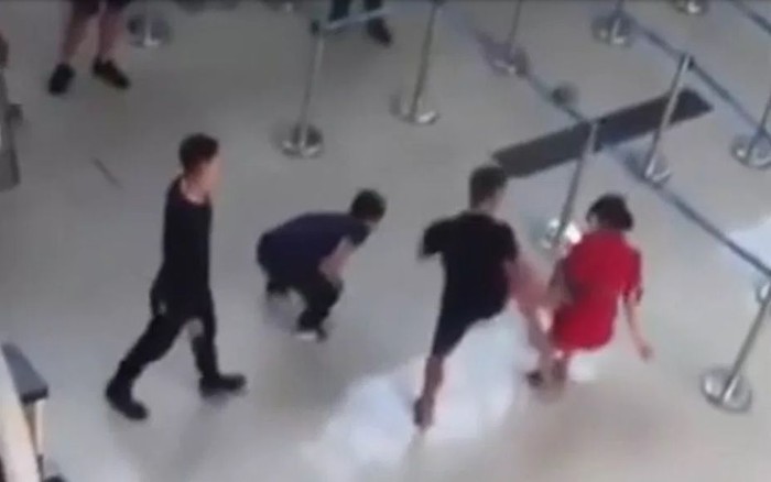 Paksa Selfie dan Tampar Pramugari, Traveler Dipenjara