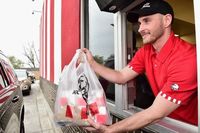 Pria Ini Ingin Gerai Waralaba KFC Miliknya Diberi Michelin Star