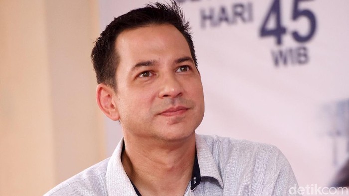 Ari Wibowo saat ditemui di lokasi syuting sinetron Fitri di kawasan Ceger.