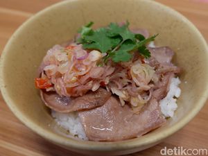 Ke Tanjung Duren Bisa Mampir Makan Daging Asap dan Rice Bowl Kekinian