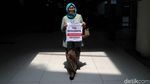 Serunya! Kampanye Ayo Berkebaya di MRT