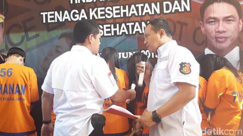 Pelaku Praktik Aborsi di Surabaya dan Sidoarjo Ngaku Cuma Jual Obat Pelaku Praktik Aborsi di Surabaya dan Sidoarjo Ngaku Cuma Jual Obat