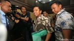 Bersaksi di Sidang Jual-beli Jabatan, Rommy Senyum