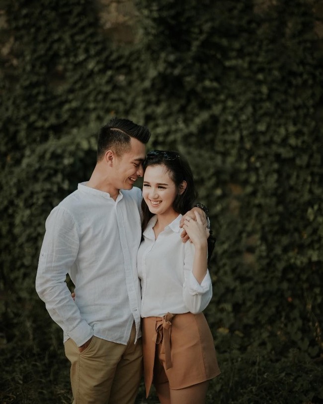 Dalam gugatannya disebutkan bahwa Meiza juga meminta hak penguasaan anak. Diketahui dari pernikahannya Eza dan Meiza telah dikaruniai 3 orang anak. Foto: Instagram