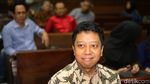 Bersaksi di Sidang Jual-beli Jabatan, Rommy Senyum