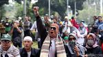 Begini Suasana Aksi Massa Kawal MK di Patung Kuda