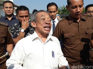 Beda Pengakuan Qomar dan Sopirnya Soal Surat Lulus S2 dan S3 Palsu