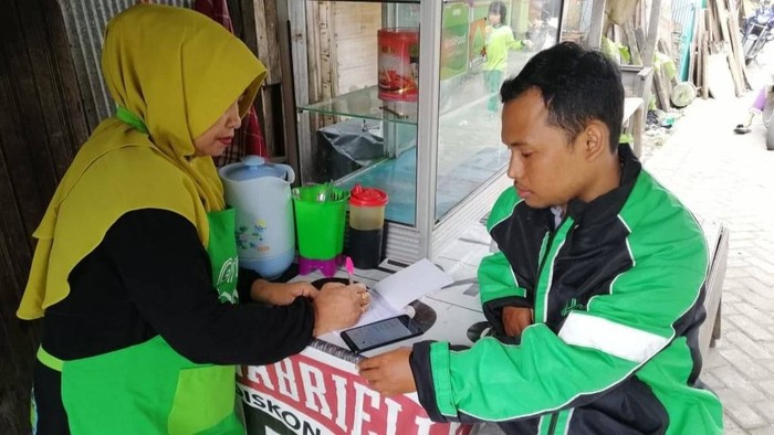 Kisah Helmah Dengan Grabfood Omzet Melesat Bagi Makanan Gratis