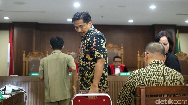Jaksa KPK: Gratifikasi Bowo terkait Permendag, PLN, hingga Munas Golkar Jaksa KPK: Gratifikasi Bowo terkait Permendag, PLN, hingga Munas Golkar