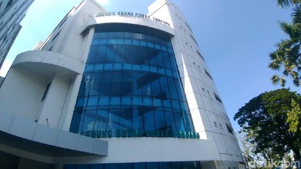 Gedung Bedah Pusat Terpadu (GBPT) RSU dr Soetomo Gedung Bedah Pusat Terpadu (GBPT) RSU dr Soetomo