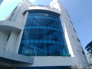 Penjelasan RSU Soetomo Soal Asma Akut yang Diderita Wali Kota Risma