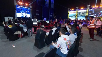 Sorak-sorai mendukung jagoan masing-masing yang tengah bertanding. Foto: General Sports Authority (GSA)