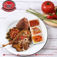 Ada BBQ dan Soto Kuning Sedap di Dekat Stasiun MRT Lebak Bulus