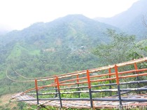 5 Pendaki Perempuan Tersesat di Gunung Muria, Ditemukan Menangis