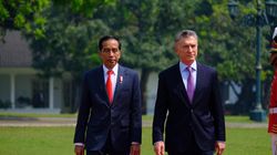 Bertemu Presiden Argentina, Jokowi Minta Pengurusan Visa WNI Dipermudah Bertemu Presiden Argentina, Jokowi Minta Pengurusan Visa WNI Dipermudah