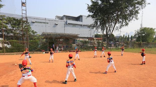 Para Pebisbol Cilik Indonesia Ini Ikut Turnamen di Amerika