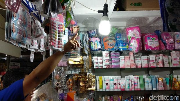 Cek Pasar Sederhana, Diskar Bandung Soroti Soal Instalasi Listrik