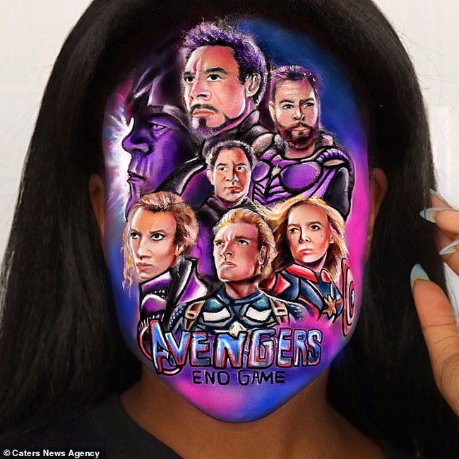Inilah penampilan Romanie saat membuat makeup bertema Avengers. Ia mengaku membuat makeupnya ini paling lama karena membutuhkan detail. Makeup terlama yang aku buat adalah 13 jam saat aku membuat penampilan bertema Avengers, ucapnya, seperti di kutip Daily Mail.  Foto: Instagram @cakefacerj