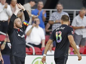 Gol Spektakuler Rooney dari Jarak Jauh