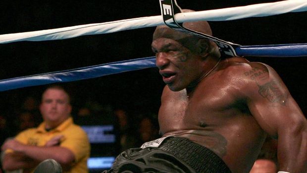 5 Pertarungan Penting Mike Tyson