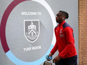 Wan-Bissaka Makin Dekat dengan MU