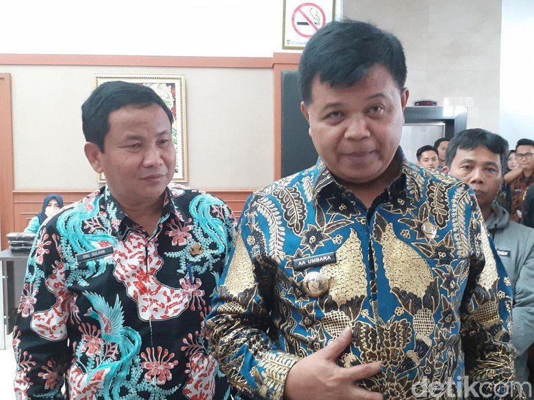 Bupati: Seluruh Proyek Kereta Cepat di Bandung Barat Tak Berizin Bupati: Seluruh Proyek Kereta Cepat di Bandung Barat Tak Berizin