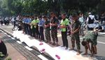 Potret Massa Aksi Kawal MK Salat Hingga ke JPO