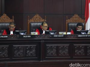 Ragukan Pengacara Gerindra, Hakim MK: Bro, Ada Rekomendasi Partai?