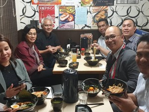 Hadiri KTT G20 di Osaka, Sri Mulyani Makan Malam di Resto Ramen Halal