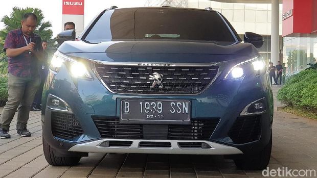 New Peugeot 5008
