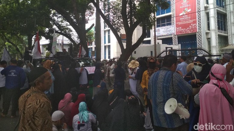 Ada Aksi di DPRD, Kapolda Sumut Imbau Massa Tetap Tenang Sikapi Putusan MK Ada Aksi di DPRD, Kapolda Sumut Imbau Massa Tetap Tenang Sikapi Putusan MK