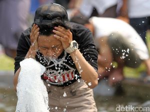 Niat Wudhu Lengkap Latin, Arti dan Tata Caranya