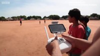Kecanggihan teknologi lain yang mereka manfaatkan adalah drone. Drone bukan cuma digunakan sebagai alat dokumentasi alam. (BBC)
