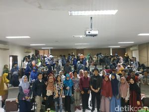 MIWF 2019 Masuk Kampus, Mahasiswa Jurnalistik Belajar Menulis Naskah Film