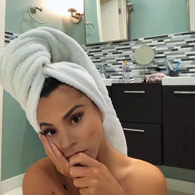 Tak hanya Instagram, Danielley juga punya akun Patreon di mana sebanyak 560 pengikutnya dapat melihat konten-konten yang lebih eksklusif. Sebulan para pelanggan membayar $125 atau sekitar Rp 1,7 jutaan. Foto: Instagram @danielleyayalaa