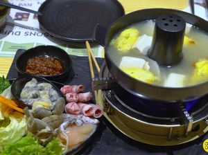 Tren Baru Makan Durian yang Direbus dalam Kuah Kaldu