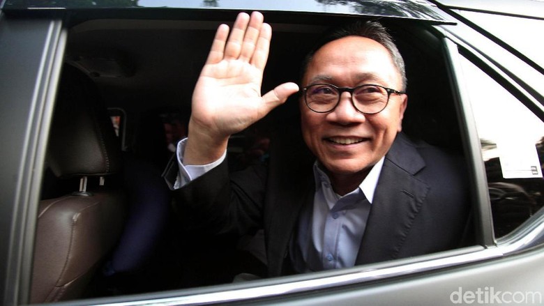 Jelang Kongres, Sekjen PAN Sebut Zulkifli Hasan Kembali Didorong Jadi Ketum Jelang Kongres, Sekjen PAN Sebut Zulkifli Hasan Kembali Didorong Jadi Ketum