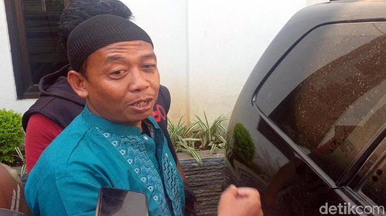 Reaksi Eks Napi Teroris Bom Molotov Solo Usai Hirup Udara Bebas Reaksi Eks Napi Teroris Bom Molotov Solo Usai Hirup Udara Bebas