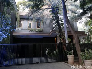 Mewah Abis! Tiap Sudut Rumah Jennifer Jill, Istri Ajun Perwira