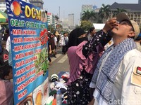 Cerita Para Pencari Rezeki di Aksi Kawal Sidang MK Kemarin